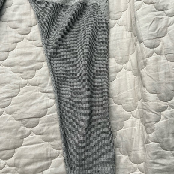 Gymshark Gray Quilted Sweatpants - Picture 10 of 15